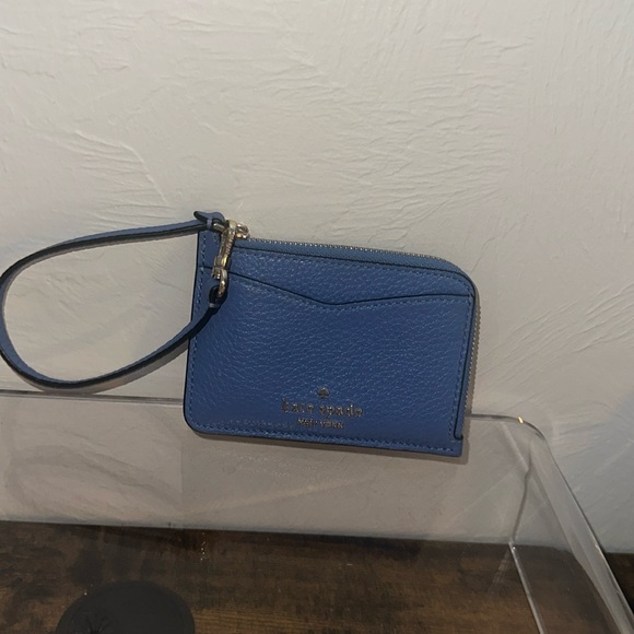 Wallet - Picture 1 of 2